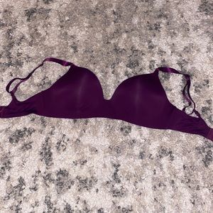 VICTORIAS Secret 34D wireless bra